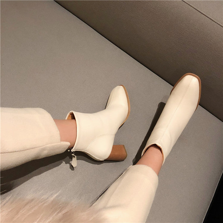 bottines à talon carré bout carré mi-hauteur chic