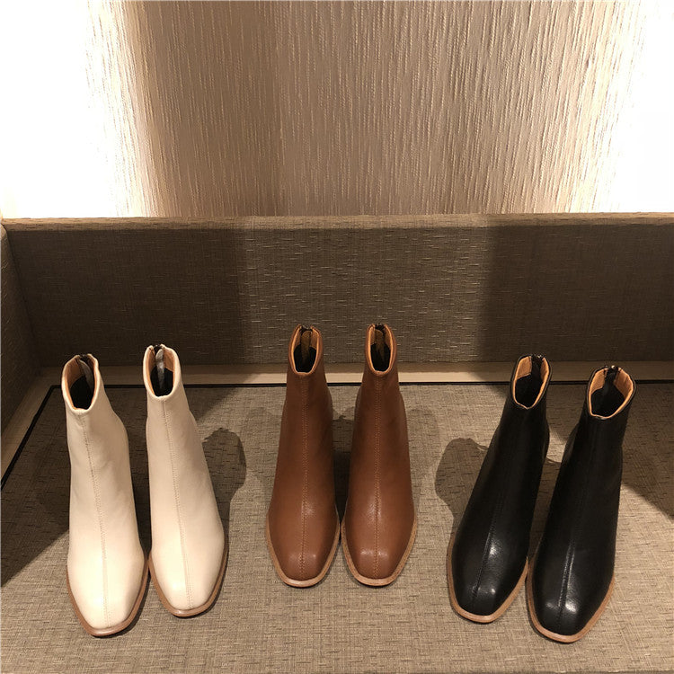 bottines à talon carré bout carré mi-hauteur chic