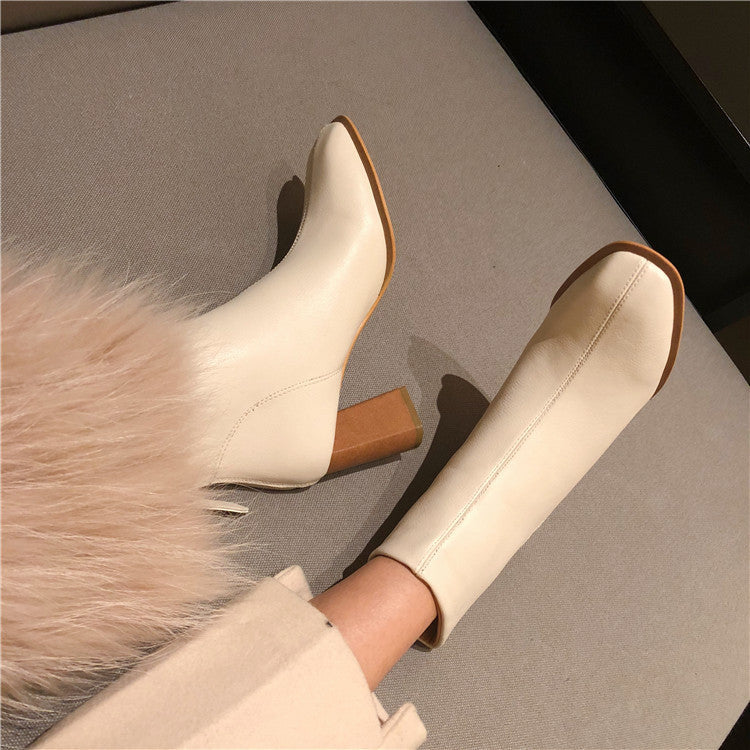 bottines à talon carré bout carré mi-hauteur chic
