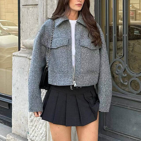Veste Courte en Laine avec Col Polo et Perles