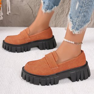 mocassins épurés à semelle crantée
