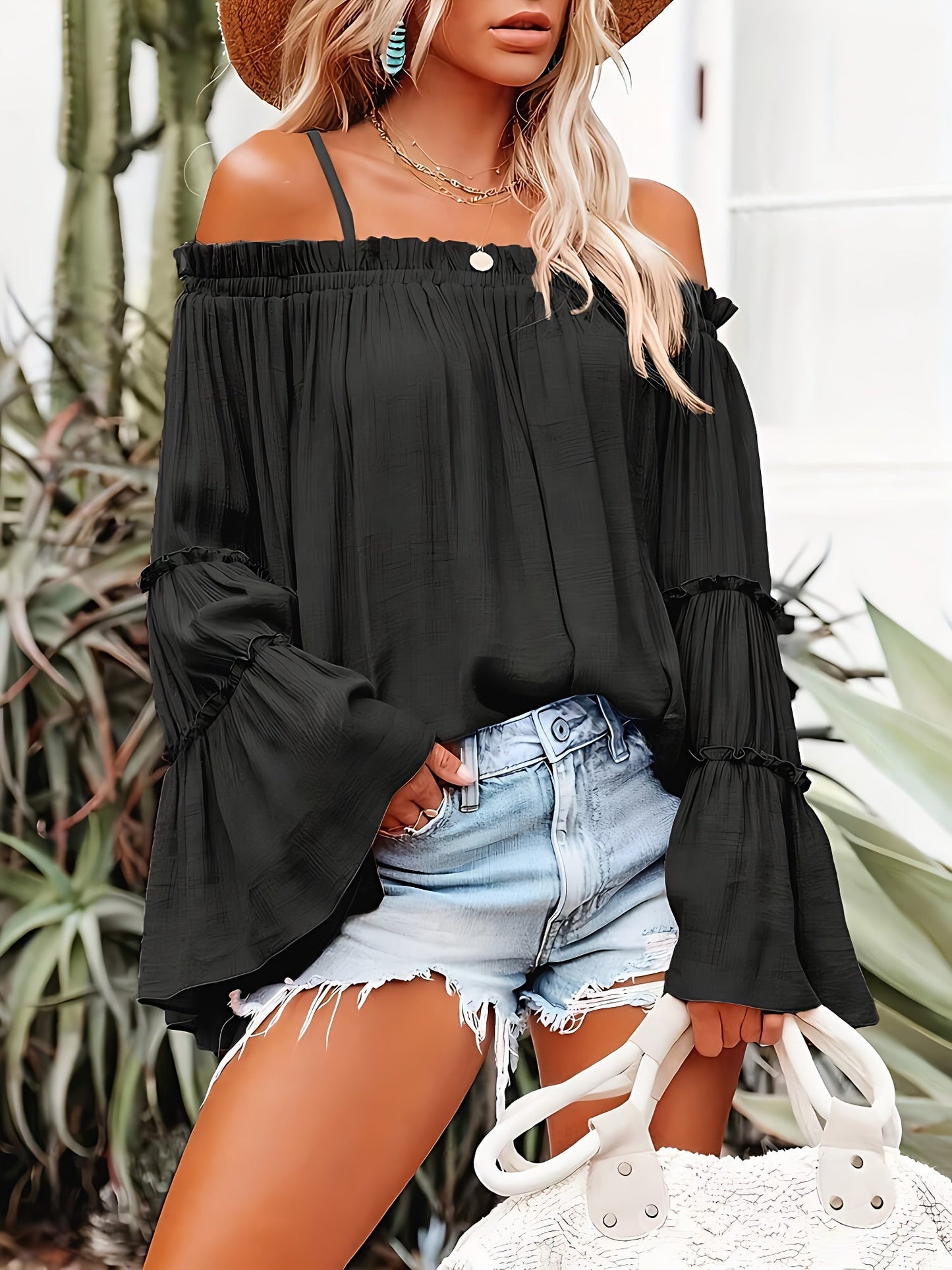 Blouse épaules dénudées à manches évasées