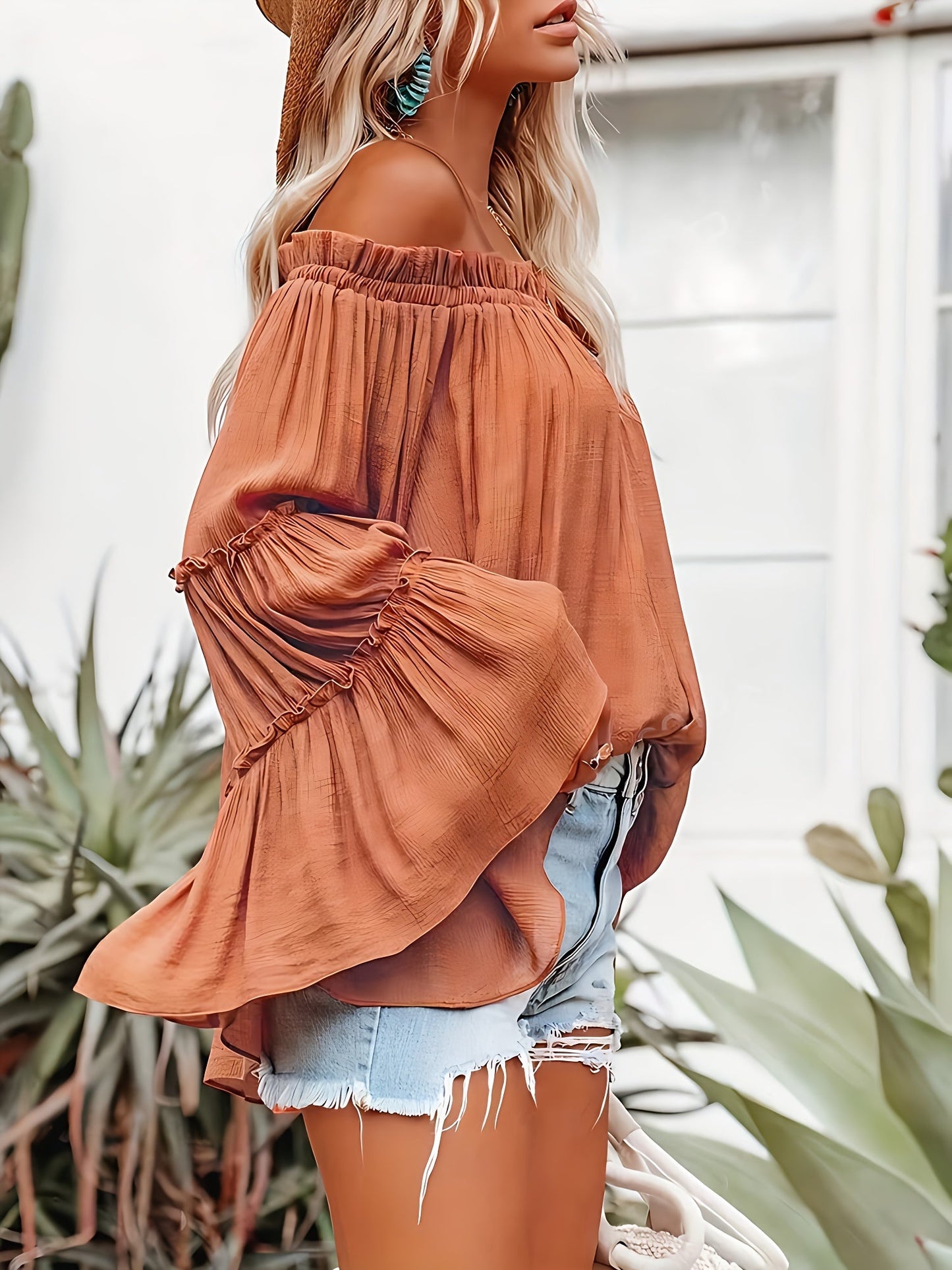 Blouse épaules dénudées à manches évasées