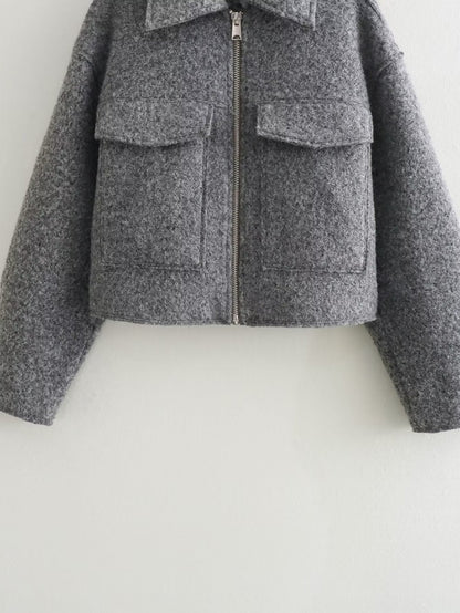 Veste Courte en Laine avec Col Polo et Perles