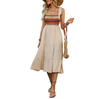 Robe longue à bretelles nouées et buste brodé