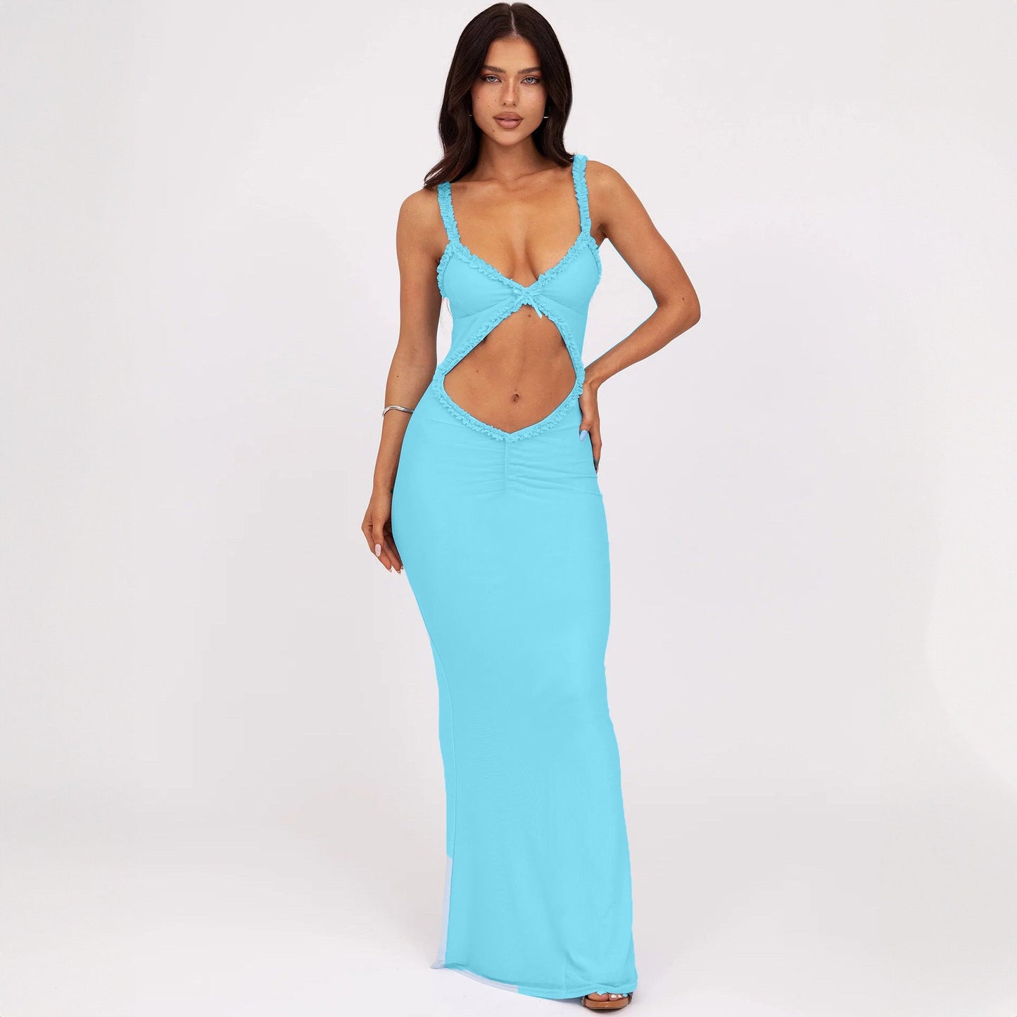 Robe longue découpée à bretelles fines
