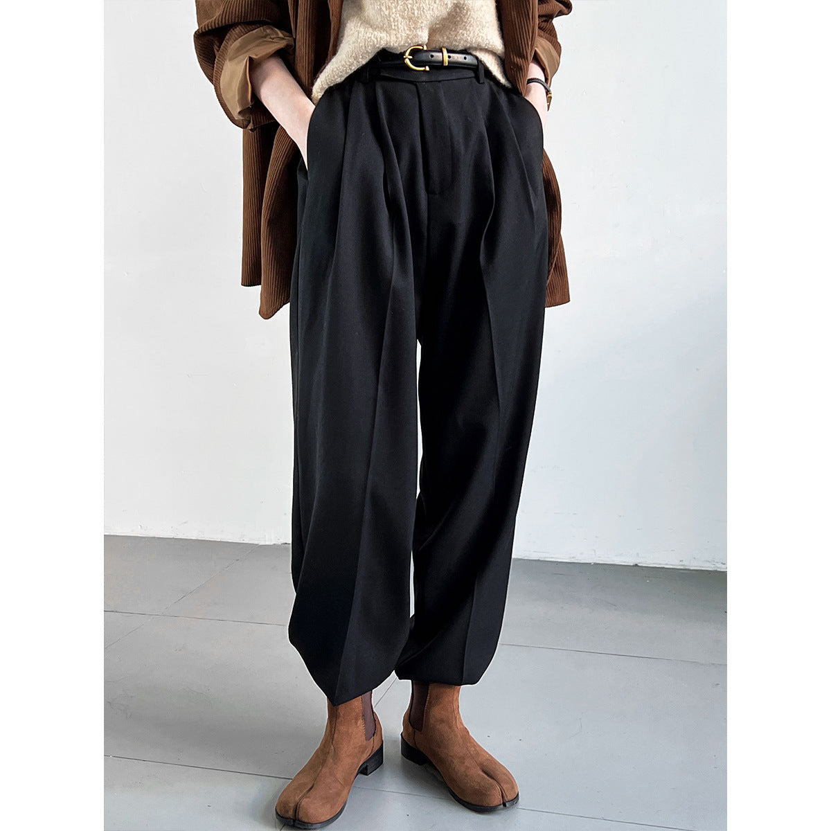 Pantalon large fluide coupe droite femme