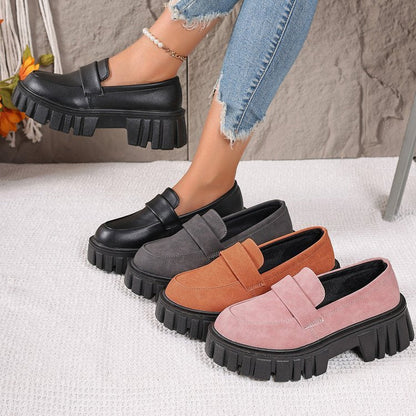 mocassins épurés à semelle crantée